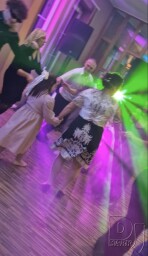 v Leviciach malá oslava 22.11.2025 päťdesiatka LV - na oslave hral DJ MARK - dj na oslavy v okrese Levice